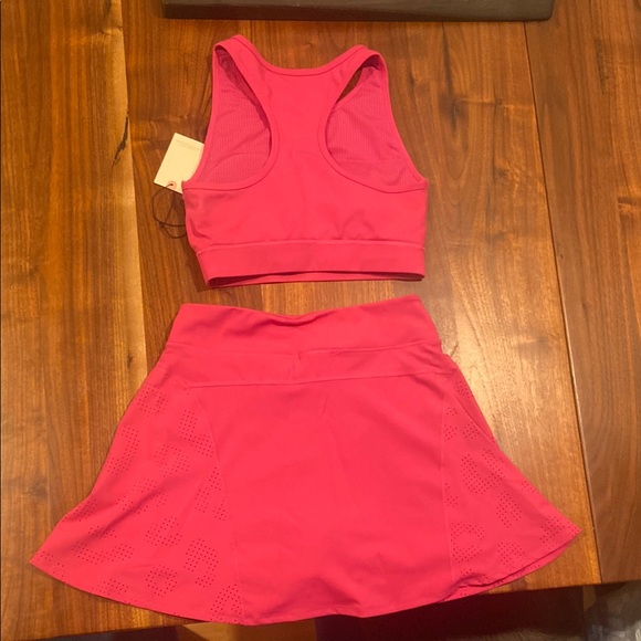 Pink Athletic Crop Top and Skirt Set - Picture 4 of 6